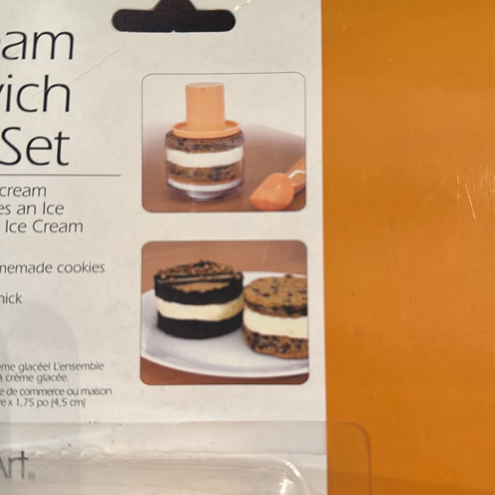 Ice Cream Sandwich Maker Set - Picture 5 of 7